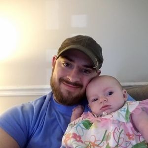 Meet your Posher, Dustin